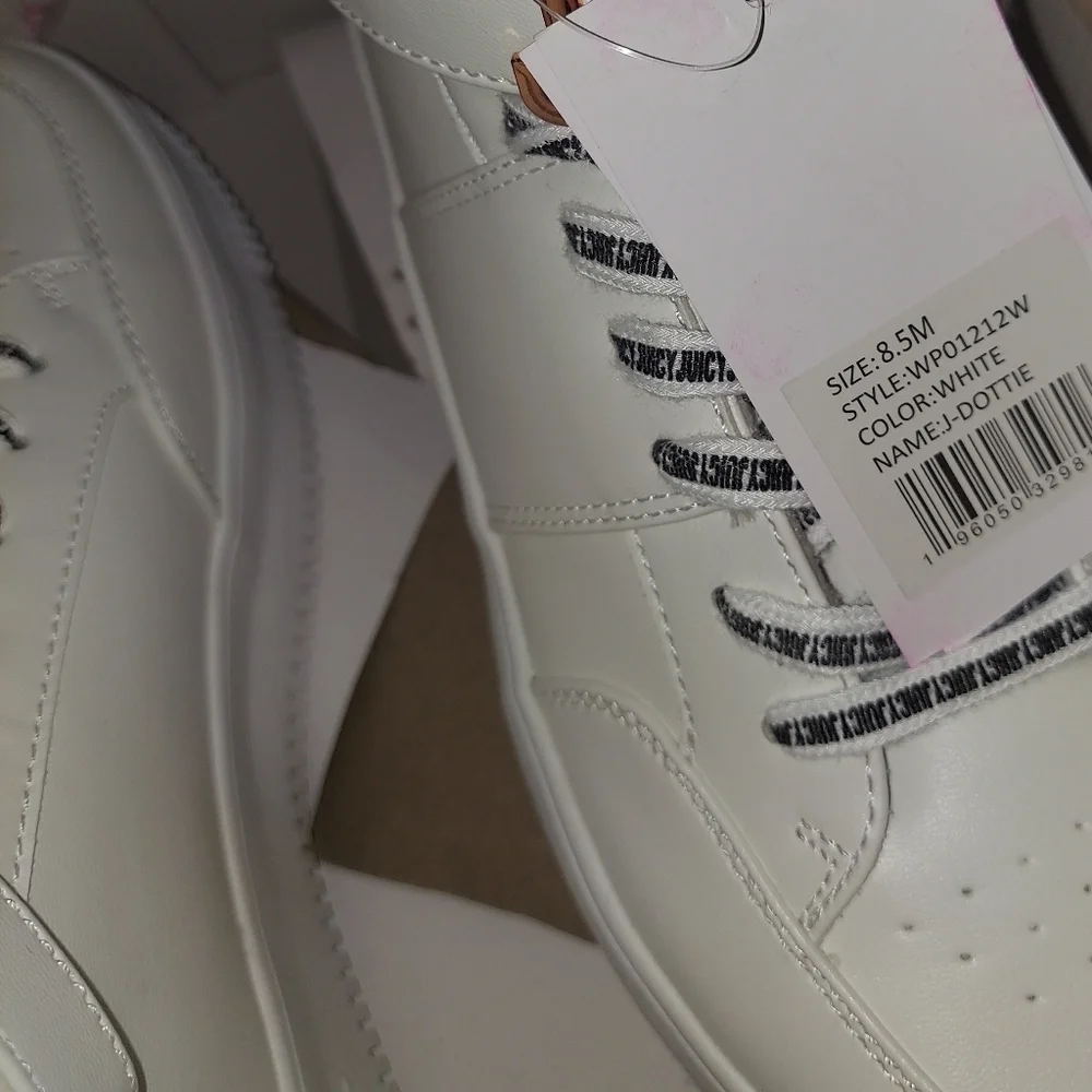 NEVER WORN JUICY COUTURE GOLD Dottie White HIGH TOP SHOE NIB FANCY SIZE 8 1/2 - Picture 3 of 5